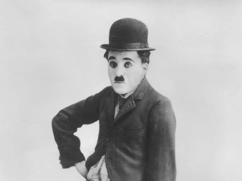 Costume et historicité: Charlot le&nbsp;vagabond